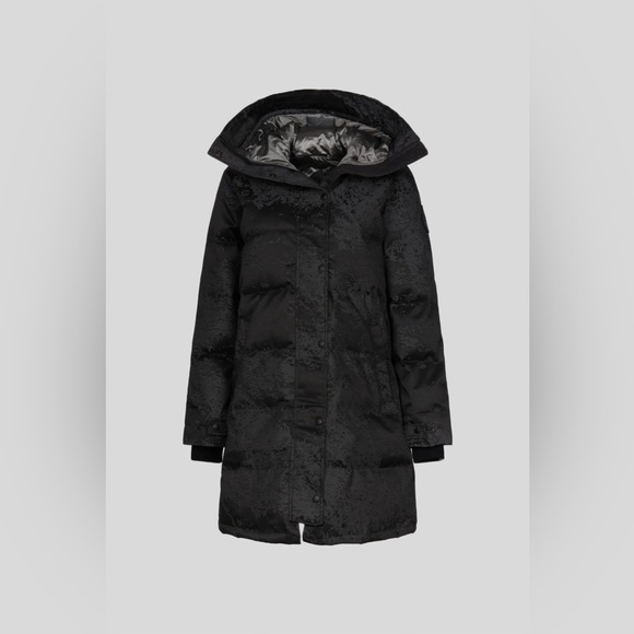 Canada Goose Jackets & Blazers - Canada Goose Shelburne Parka Holiday